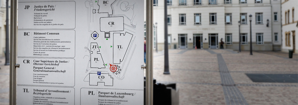 Nach Bomben-Attacke: Angeklagter fragt Gericht, ob er jetzt Geld vom Vater bekommt