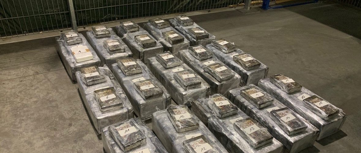 Rekordfund: Luxemburger Zoll findet Kokain im Wert von 45 Millionen Euro am Findel