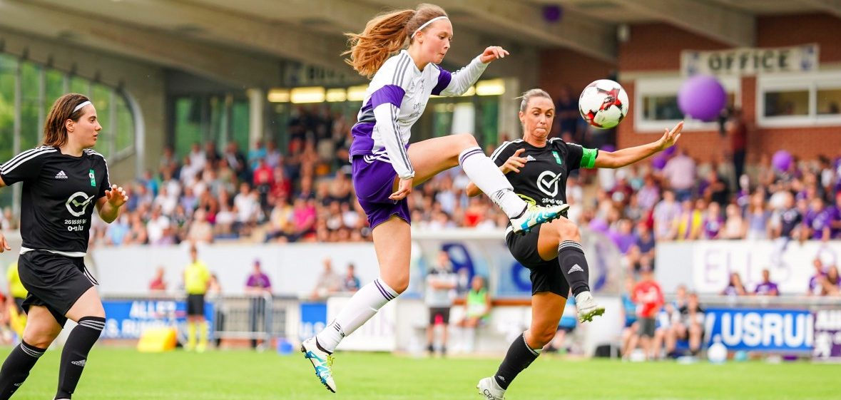 „Wie Pferderennen mit Eseln“ – Über Klischees und Vernachlässigung im Luxemburger Frauenfußball