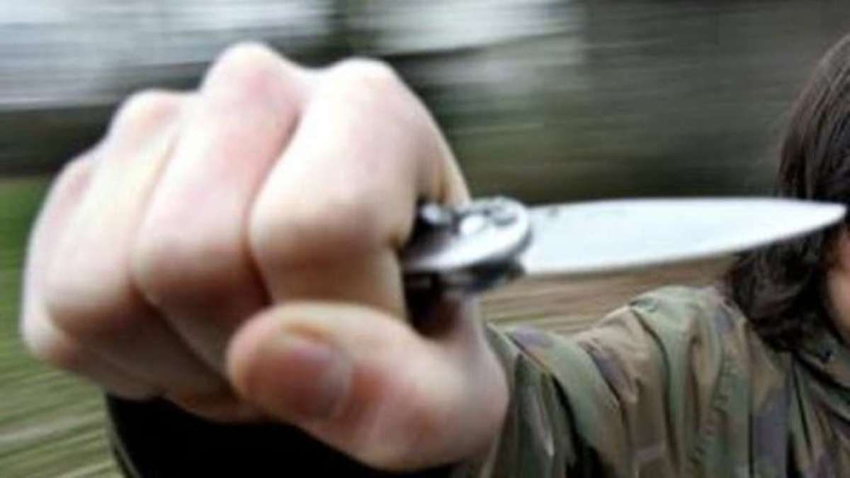 Überfall in der Escher rue Jos Kieffer: Täter bedrohen Frau mit Messer