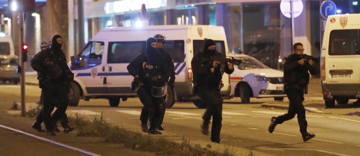 So stellten Spezialeinheiten den Attentäter in Straßburg – Anwohner jubelten Polizisten zu
