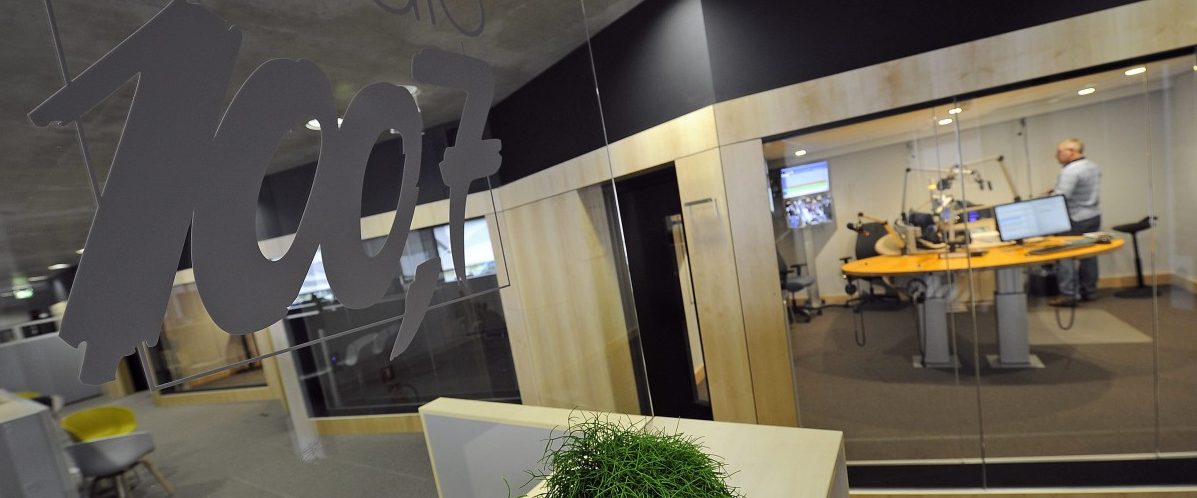 Bettel will „große Debatte“ im Parlament über Radio 100,7