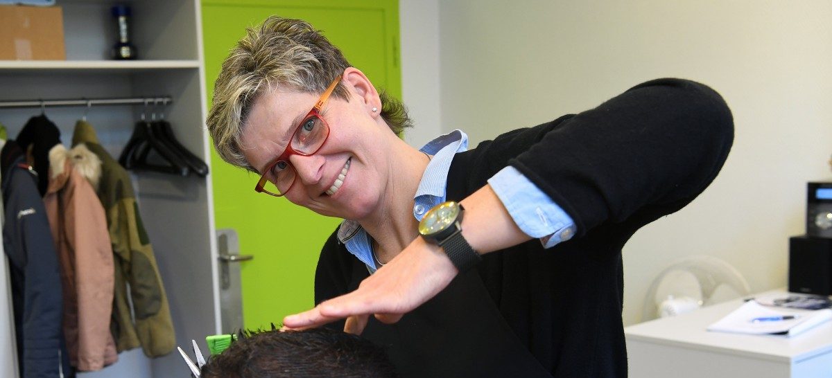 So meistert die „Haar-Virtuosin“ vom Herrenberg Carine Piette ihren Alltag