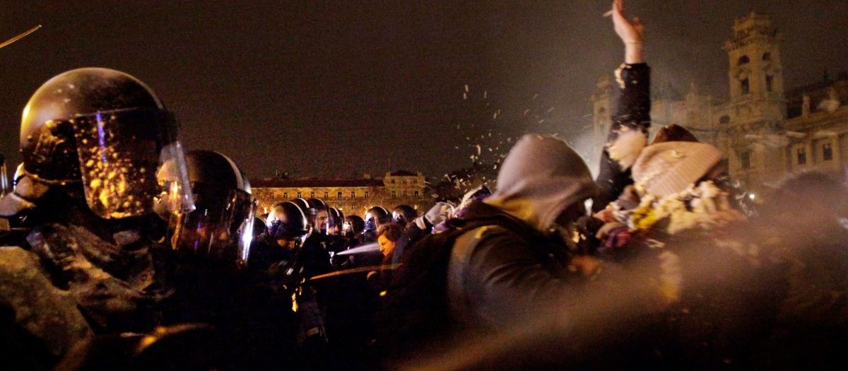 „So etwas hat es noch nicht gegeben“: Proteste in Ungarn gegen Orbans „Sklavengesetz“ reißen nicht ab