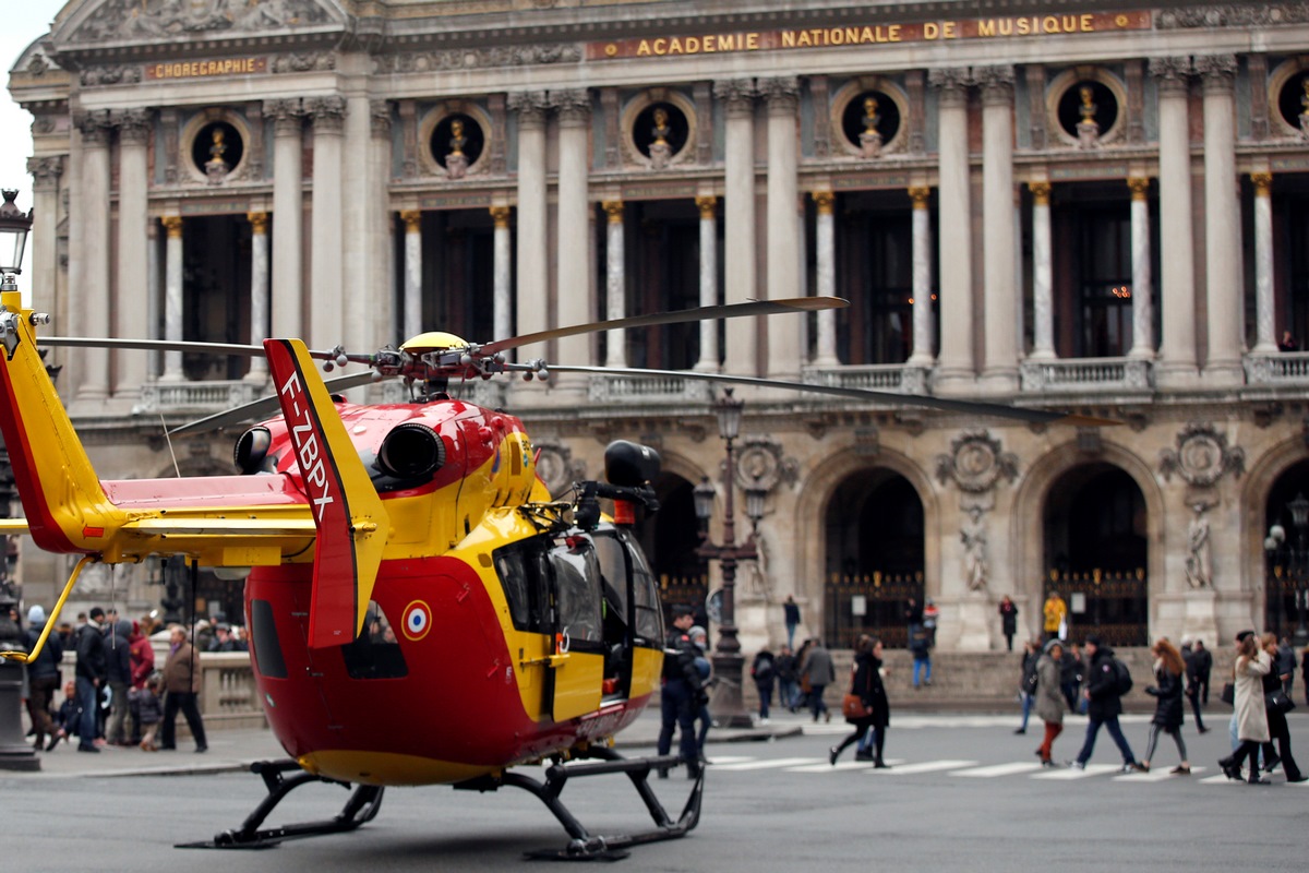 Explosion_in_Paris_59960577urn_binary_dpa_com_20090101_ap_e2684e67776145658171b33c1ffb4558-FILED