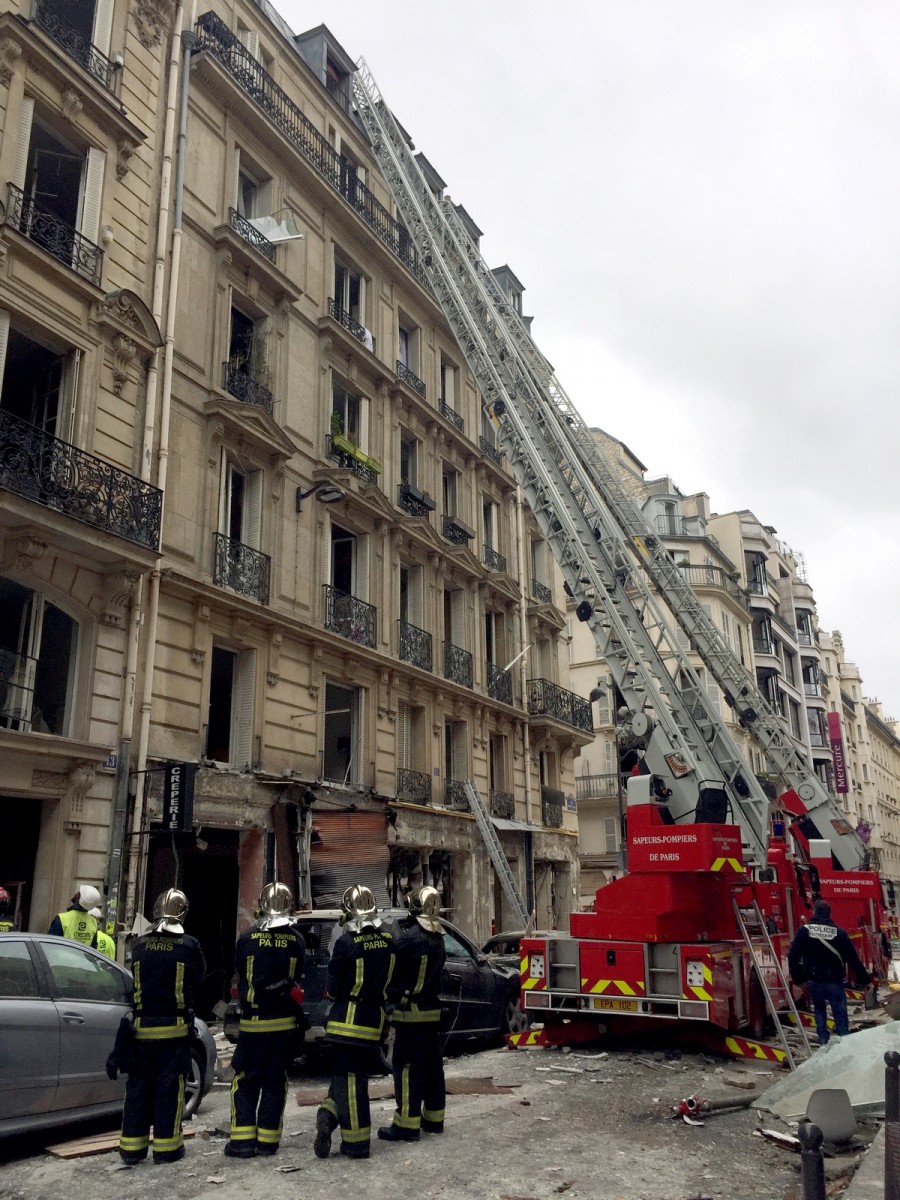 Explosion_in_Paris_59962073urn_binary_dpa_com_20090101_190112-90-016367-FILED