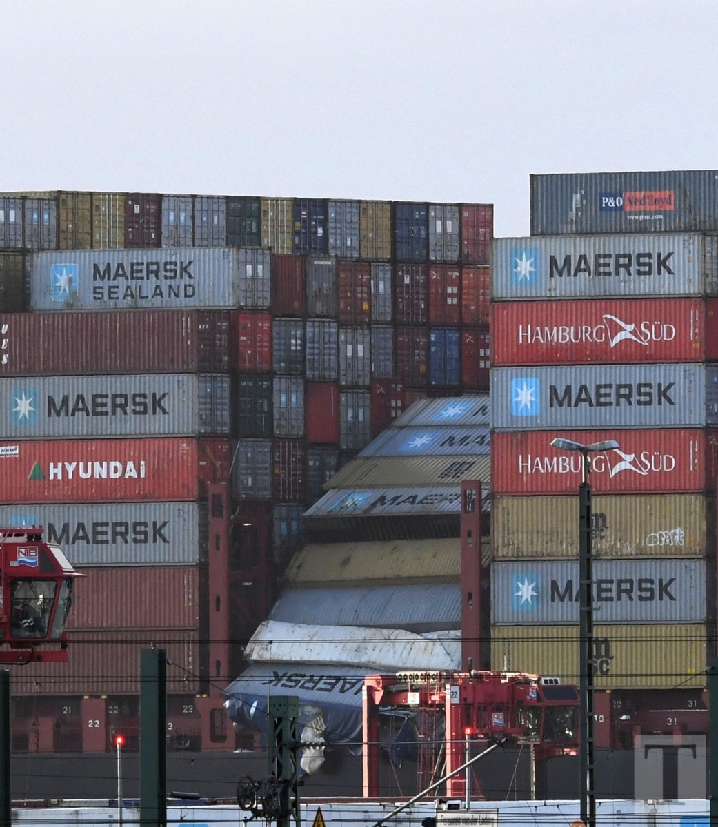 MSC_Zoe_liegt_an_der_59871342urn_binary_dpa_com_20090101_190103-90-008172-FILED