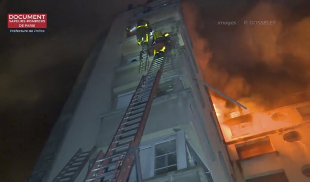 Brand_in_Paris_60221340urn_binary_dpa_com_20090101_ap_e027c373cdfb4d8fb4ad8f29b8ad7019-FILED