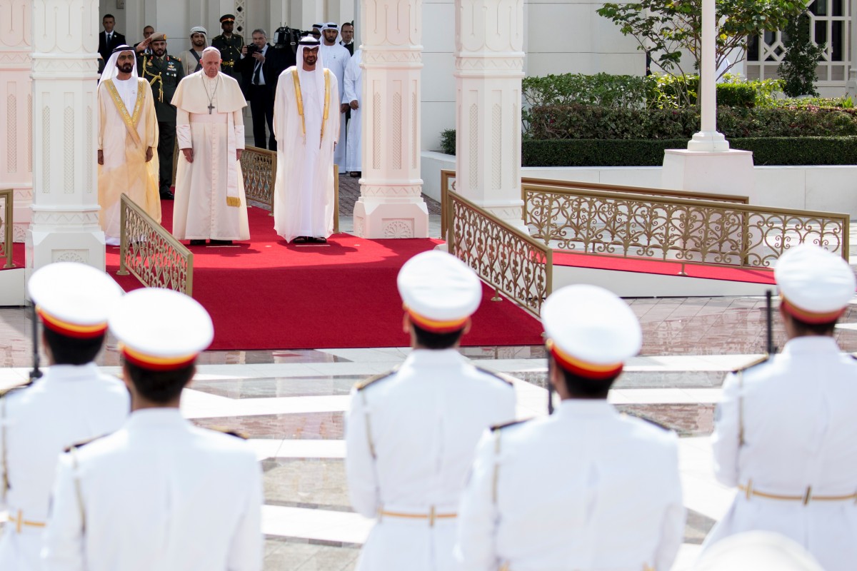 Papst_besucht_die_Ve_60211200urn_binary_dpa_com_20090101_190204-99-842311-FILED