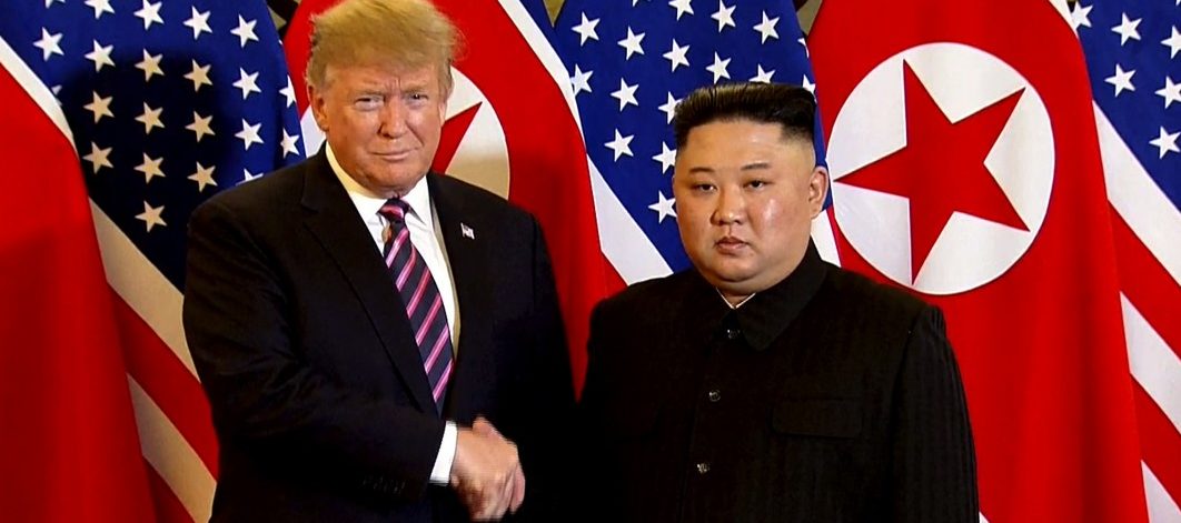 Zweiter Gipfel: Trump und Kim ringen um Frieden und Abrüstung