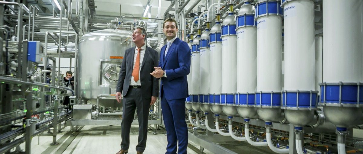 Diekirch bleibt im Dorf: AB InBev eröffnet neue Brauerei