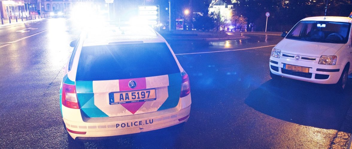 Einbruchsversuch in Strassen: Polizei schnappt Verdächtigen