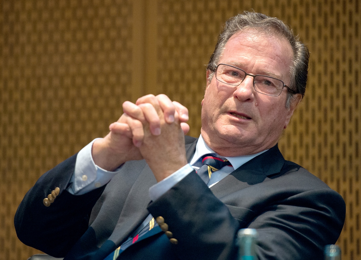 Klaus_Kinkel_60535160urn_binary_dpa_com_20090101_190305-99-242828-FILED