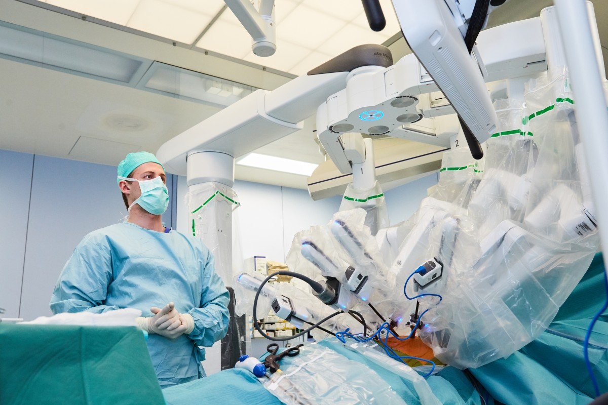 OP-Robot-Da-Vinci-Dr-Mathieu-34