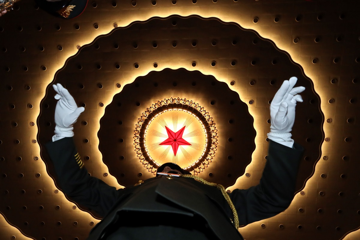 Volkskongress_in_Chi_60532527urn_binary_dpa_com_20090101_ap_96236e395d3e4976b1ff60f34fc71b34-FILED