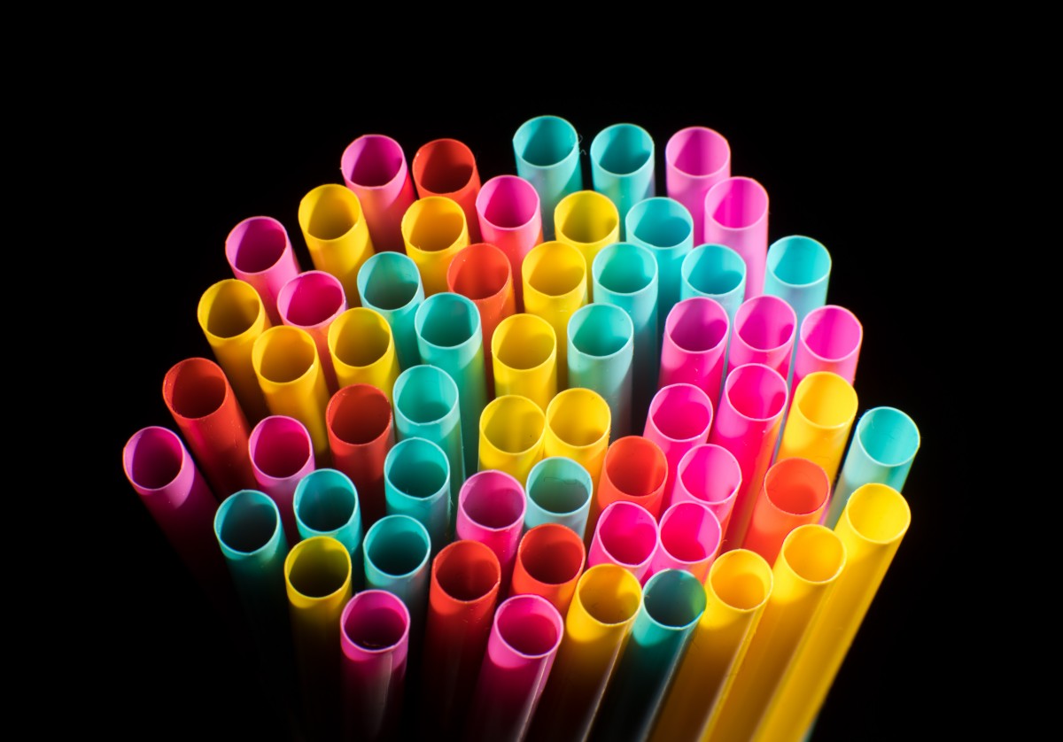 Werden Einweg-Plastikprodukte verboten? Das EU-Parlament stimmt heute ab