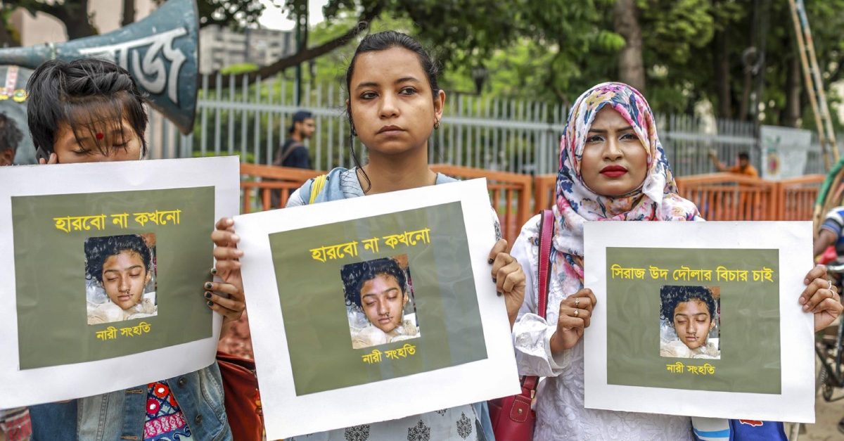 Schulleiter in Bangladesch ordnet nach Vergewaltigungsvorwurf Verbrennung von junger Frau an