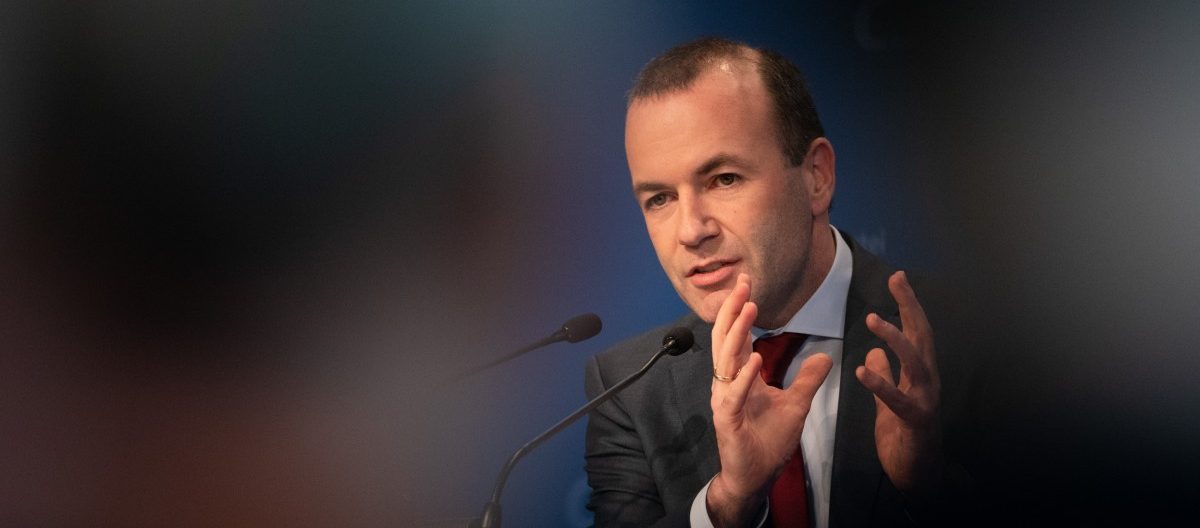 Weber sucht das Wir-Gefühl: Wahlkampf-Auftakt des EVP-Spitzenkandidaten in Brüssel