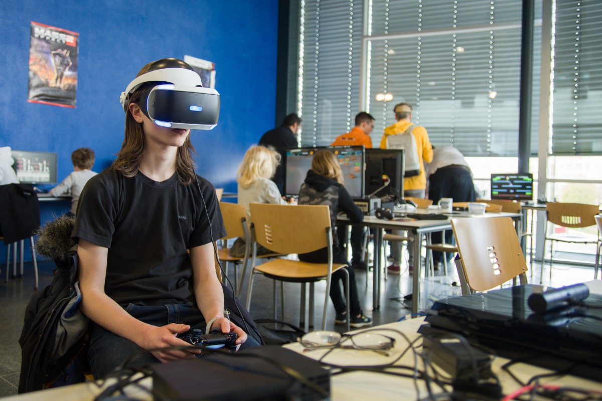 Steve Peffer Luxcon 5_465639