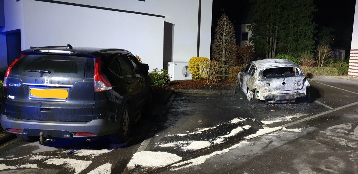 incendie voiture rue de contern