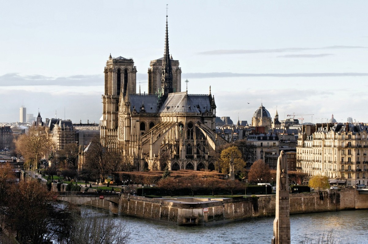 notre-dame-of-paris-568858_1920
