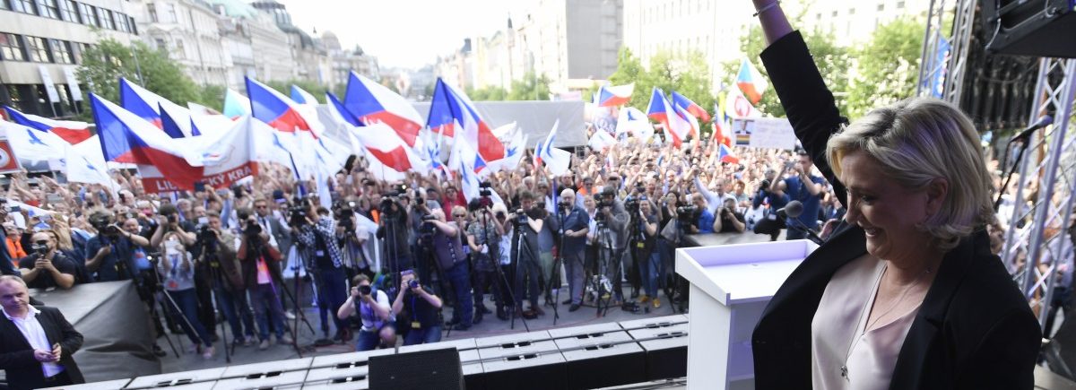 Studie: Jeder Zehnte will bei Europawahl sicher rechts wählen