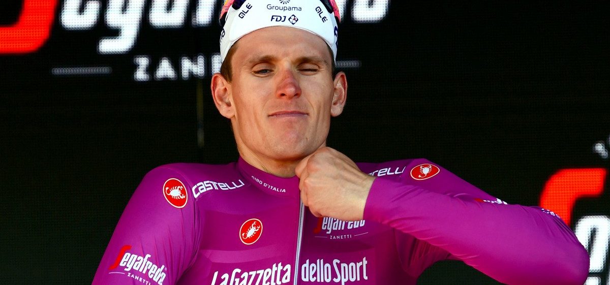 Der Knoten ist geplatzt: Arnaud Démare schlüpft ins „Maglia ciclamino“