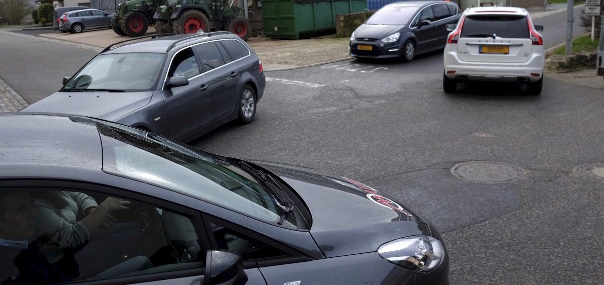 Eine ganze Region ächzt: Ein regionales Verkehrsproblem, das seit Jahren ignoriert wird