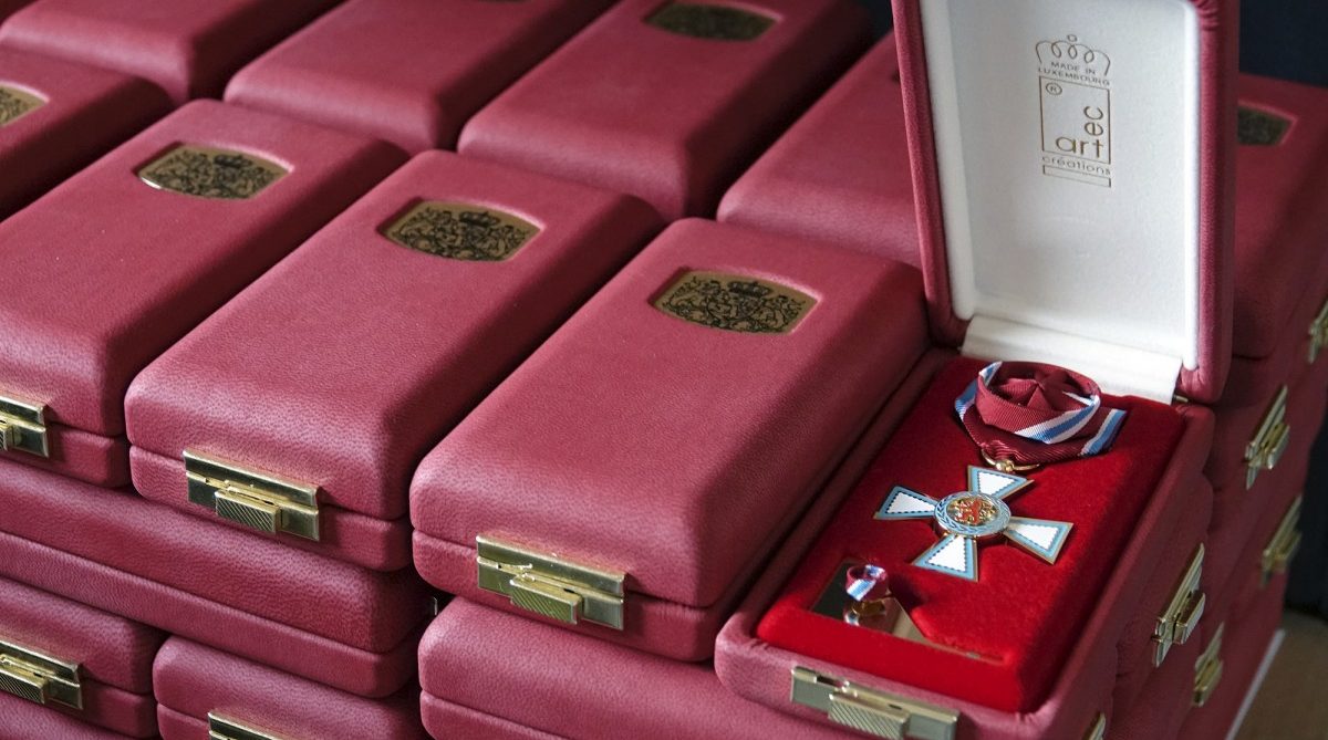 „Ausgezeichnet - Made in Oesling“: Seit 1996 produziert die Firma Artec die Verdienstmedaillen für Luxemburg