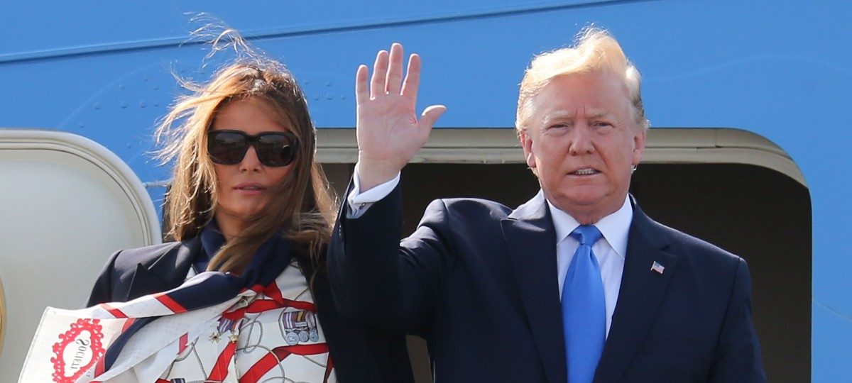 Trump ist in Großbritannien eingetroffen – und sorgt gleich für Ärger