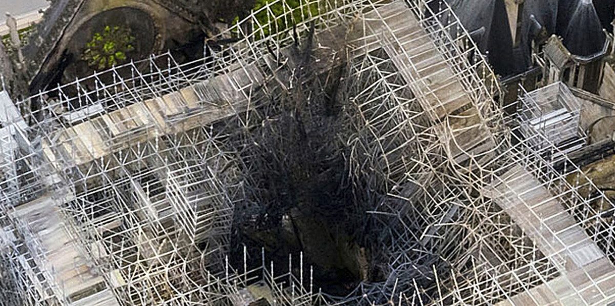 Modern oder originalgetreu? Streit um Wiederaufbau von Notre-Dame