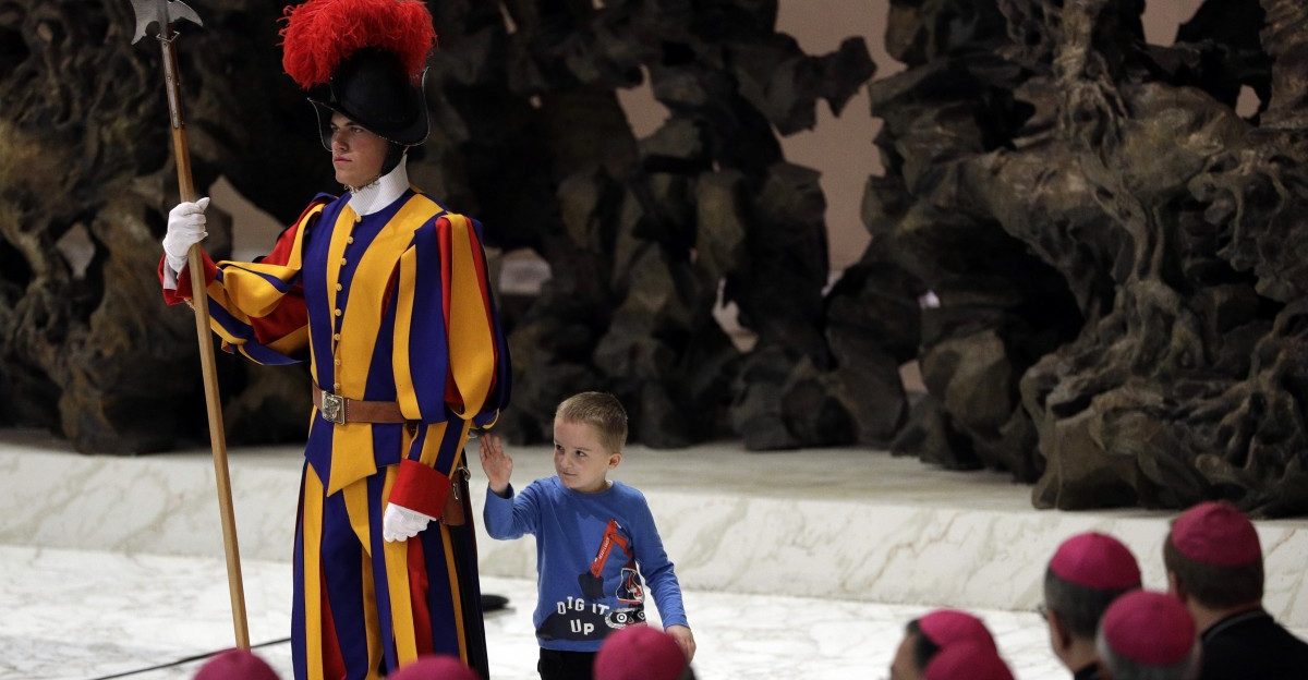 Die Päpstliche Schweizergarde will moderner werden