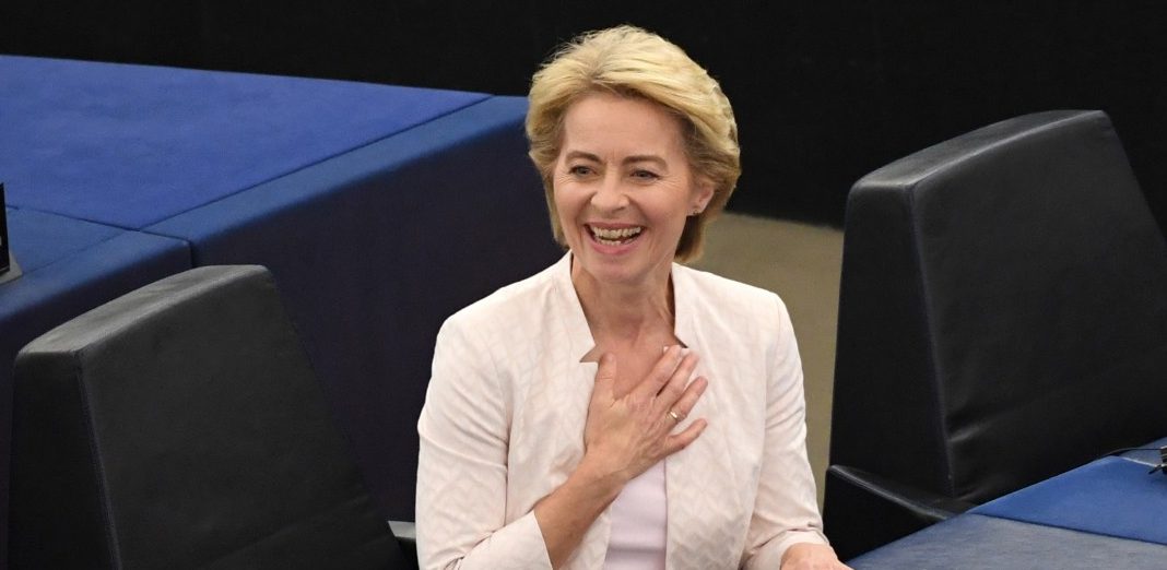 Knappe Mehrheit: Von der Leyen wird EU-Kommissionspräsidentin