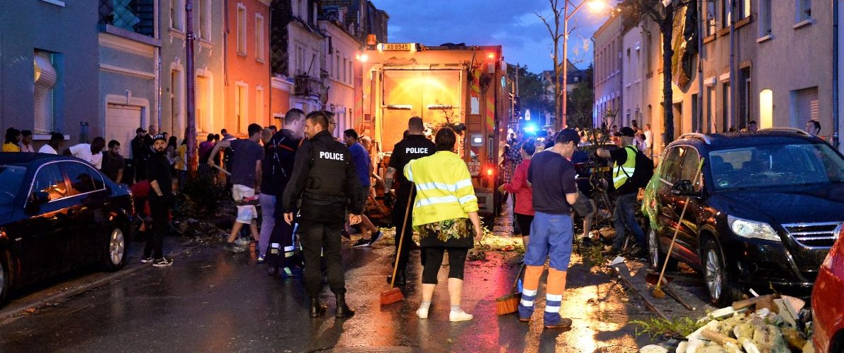 Tornado über Luxemburg / Zwei Menschen schwer verletzt, mehr als 100 Häuser beschädigt