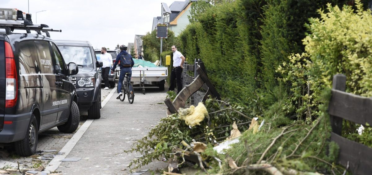 Aufräumarbeiten nach Tornado: 100 Feuerwehrleute am Sonntag im Einsatz
