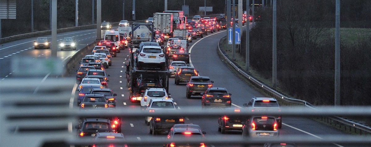 Die doppelte Krise: Verkehr und Wohnen