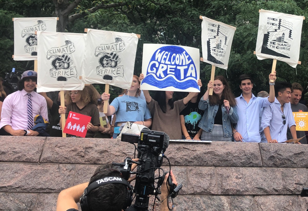 Greta_Thunberg_Ankun_62472746urn_binary_dpa_com_20090101_190828-90-029986-FILED