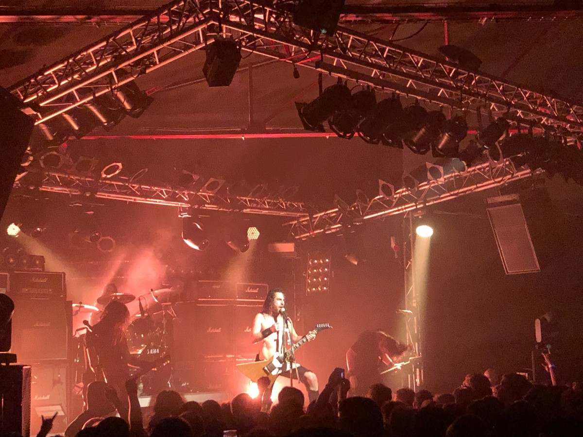 Bis die Sirene heult und das Bier fliegt: Airbourne entfesseln ein Metal-Inferno im Atelier