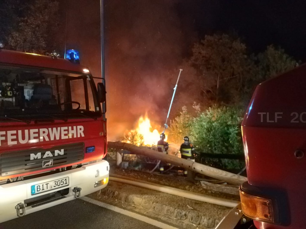 UNADJUSTEDNONRAW_thumb_32f