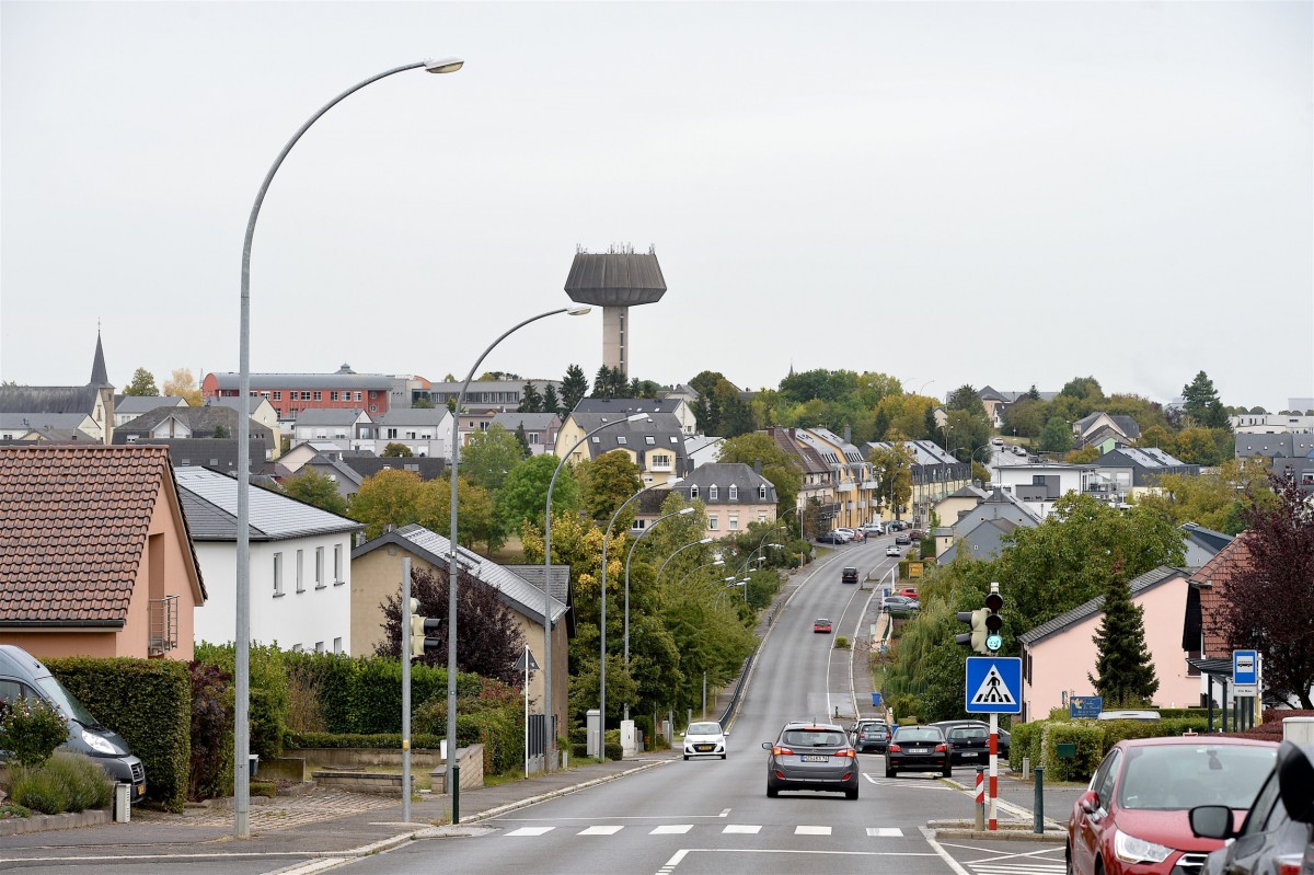 Die Krux mit der Kreuzung: Die Gemeinde Frisingen ist ein Durchgangsort