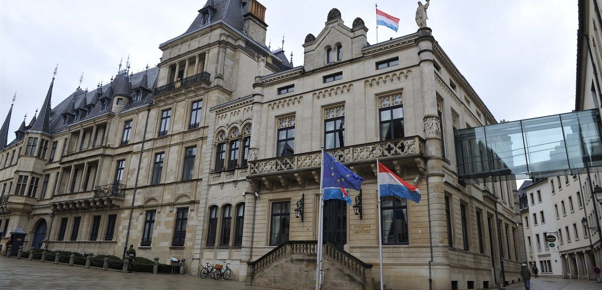 Von Zigarettenstummeln bis Verkürzung der Ferien: Etwa 40 Petitions-Anträge müssen geprüft werden