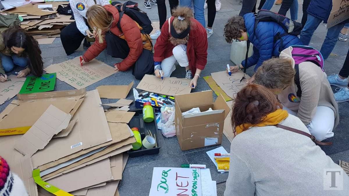 70257643_432268907636905_1805737360864837632_n