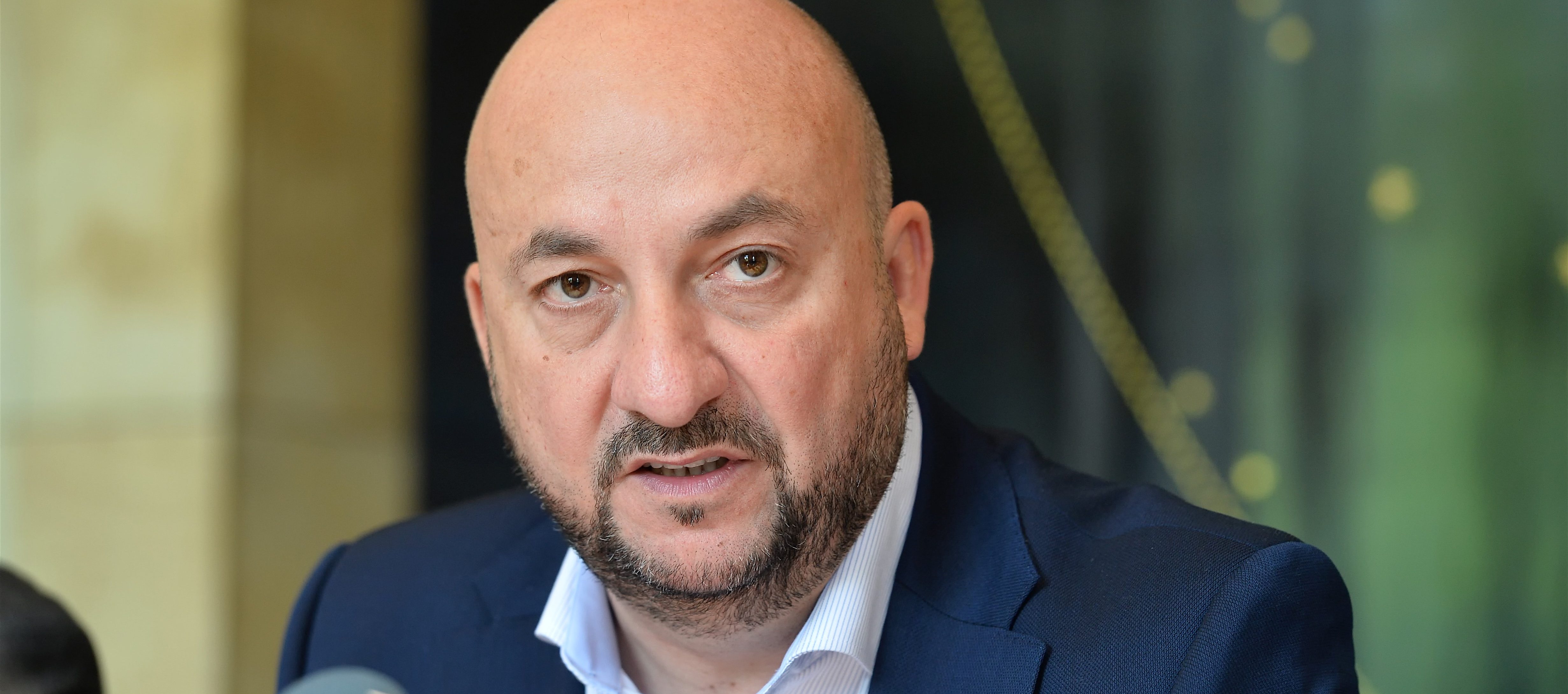 „Engel scheint seine eigenen Leute nicht zu kennen“: Vizepremier Schneider weist CSV-Koalitionsangebot zurück