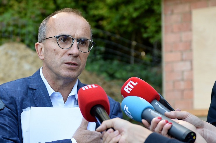 130.000 Euro: Traversini ließ Zufahrtsstraße zum Gartenhaus auf Gemeindekosten erneuern