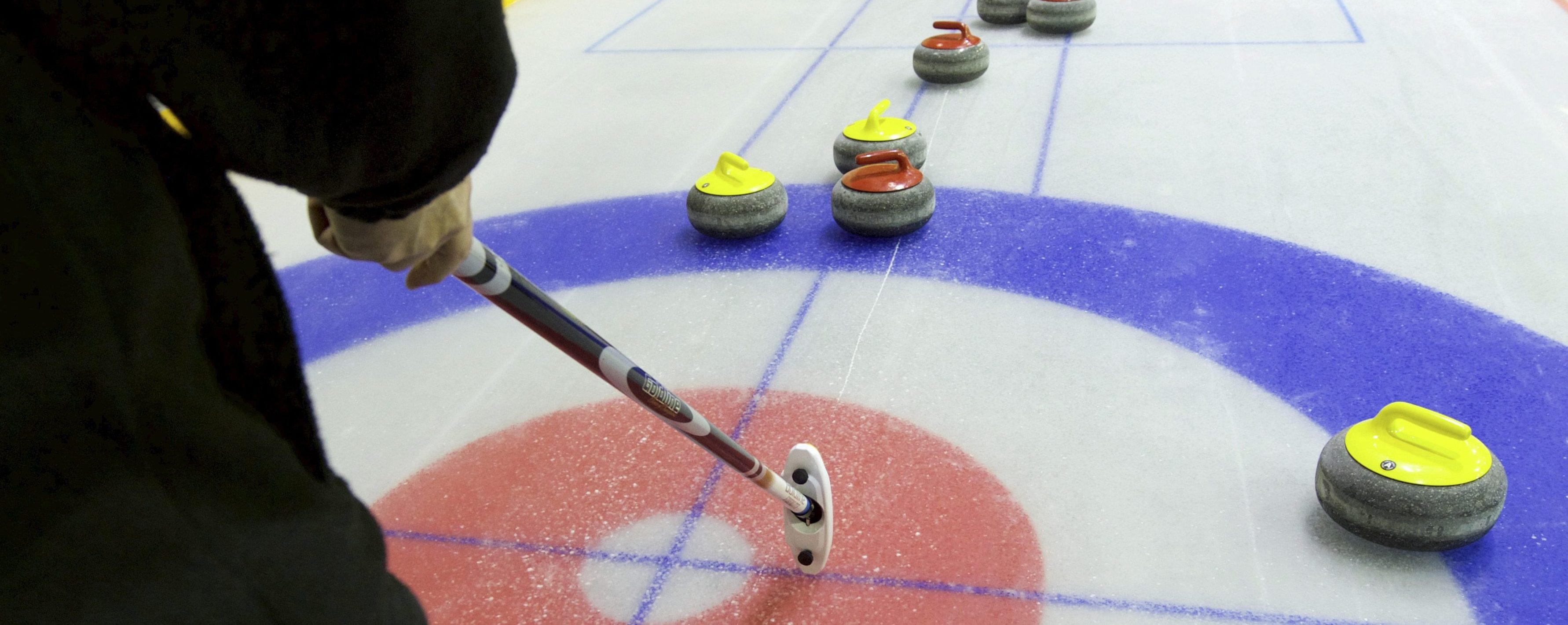Von Fitness, Geschicklichkeit und Denkvermögen: Curling in Luxemburg