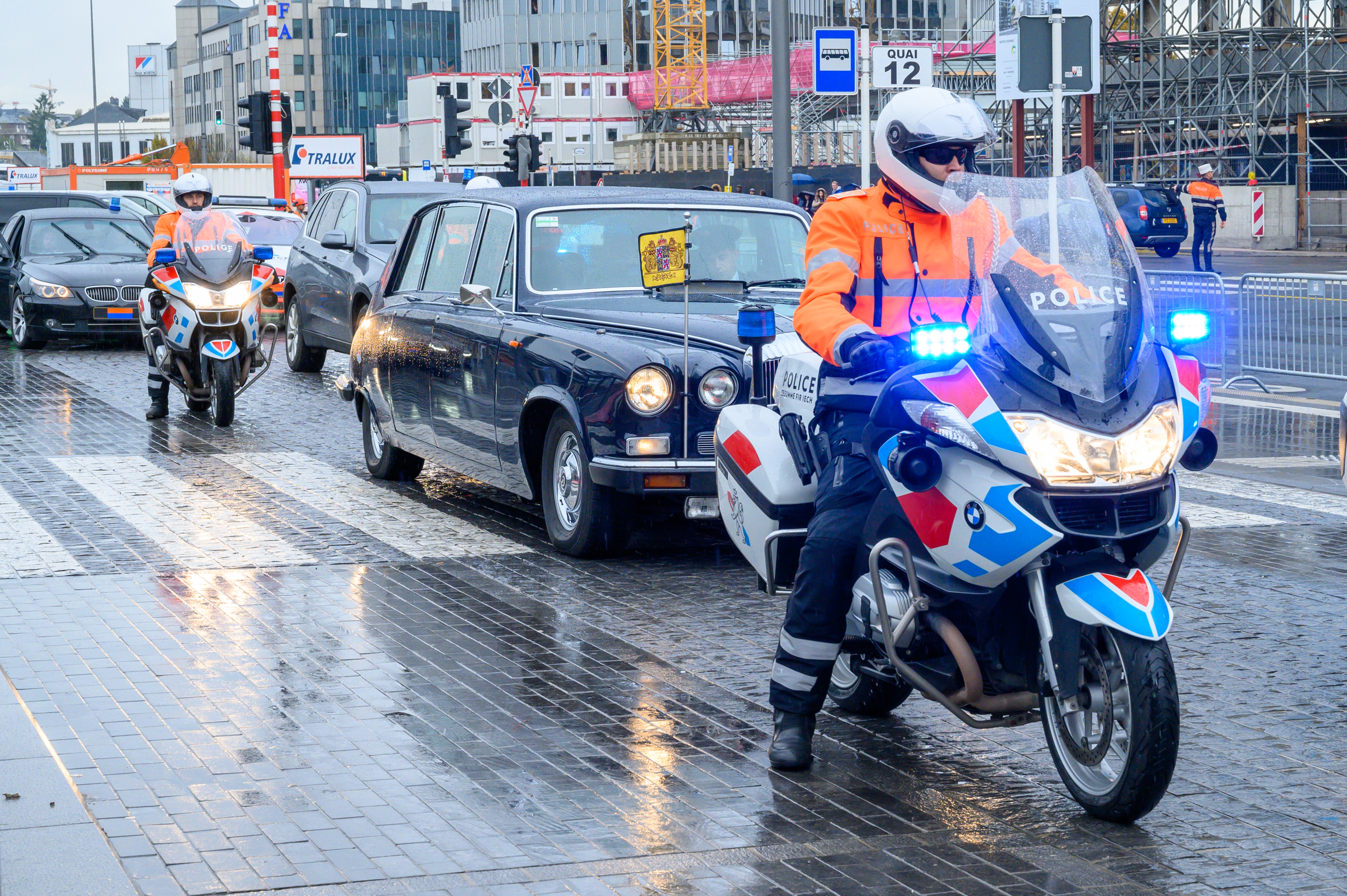 Gare de Luxembourg – Accueil officieux de LL.MM. le roi et la reine des Belges – Départ