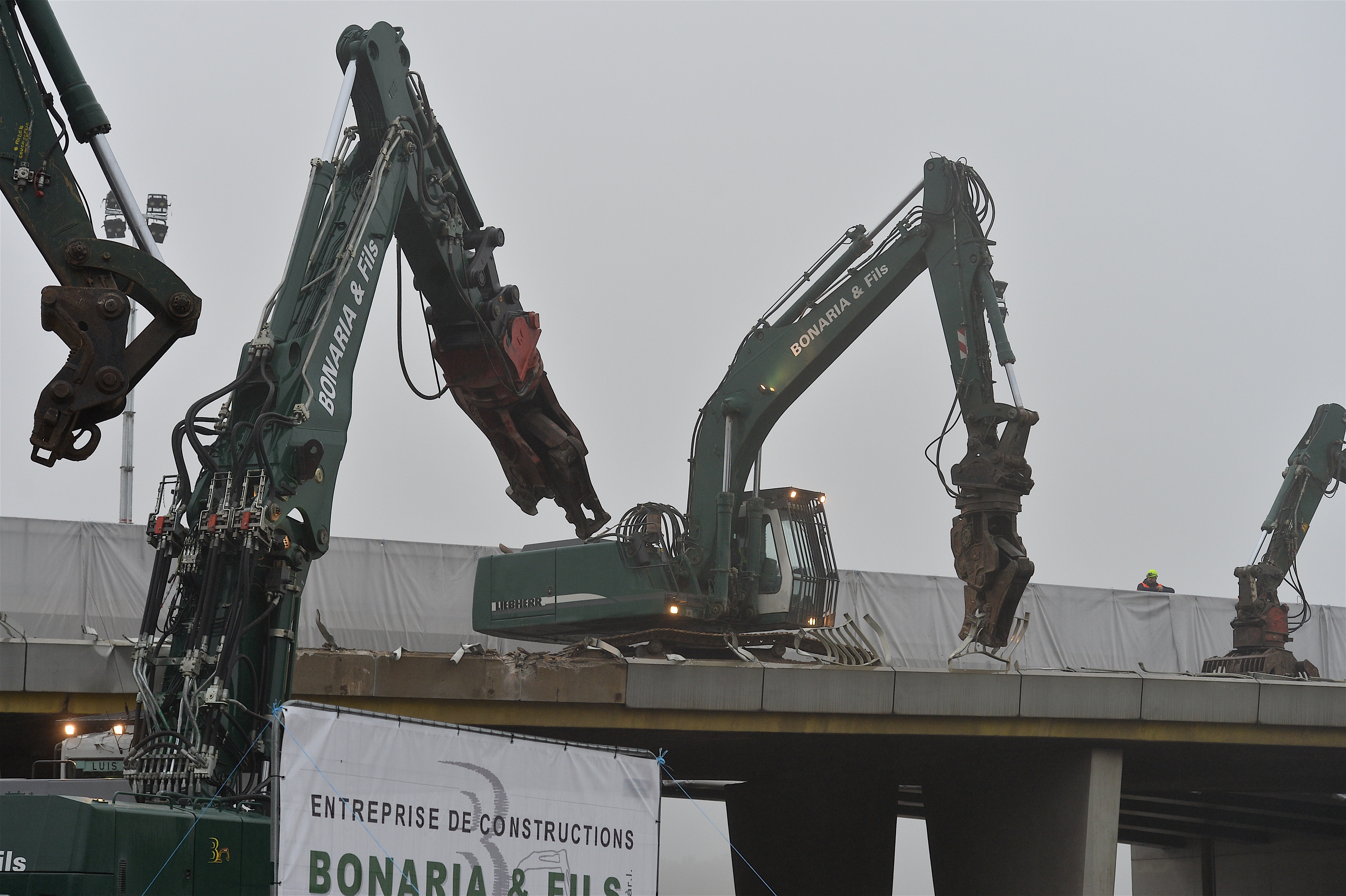 Travaux de démolition du pont sur l’A3 entre Kockelscheuer et B