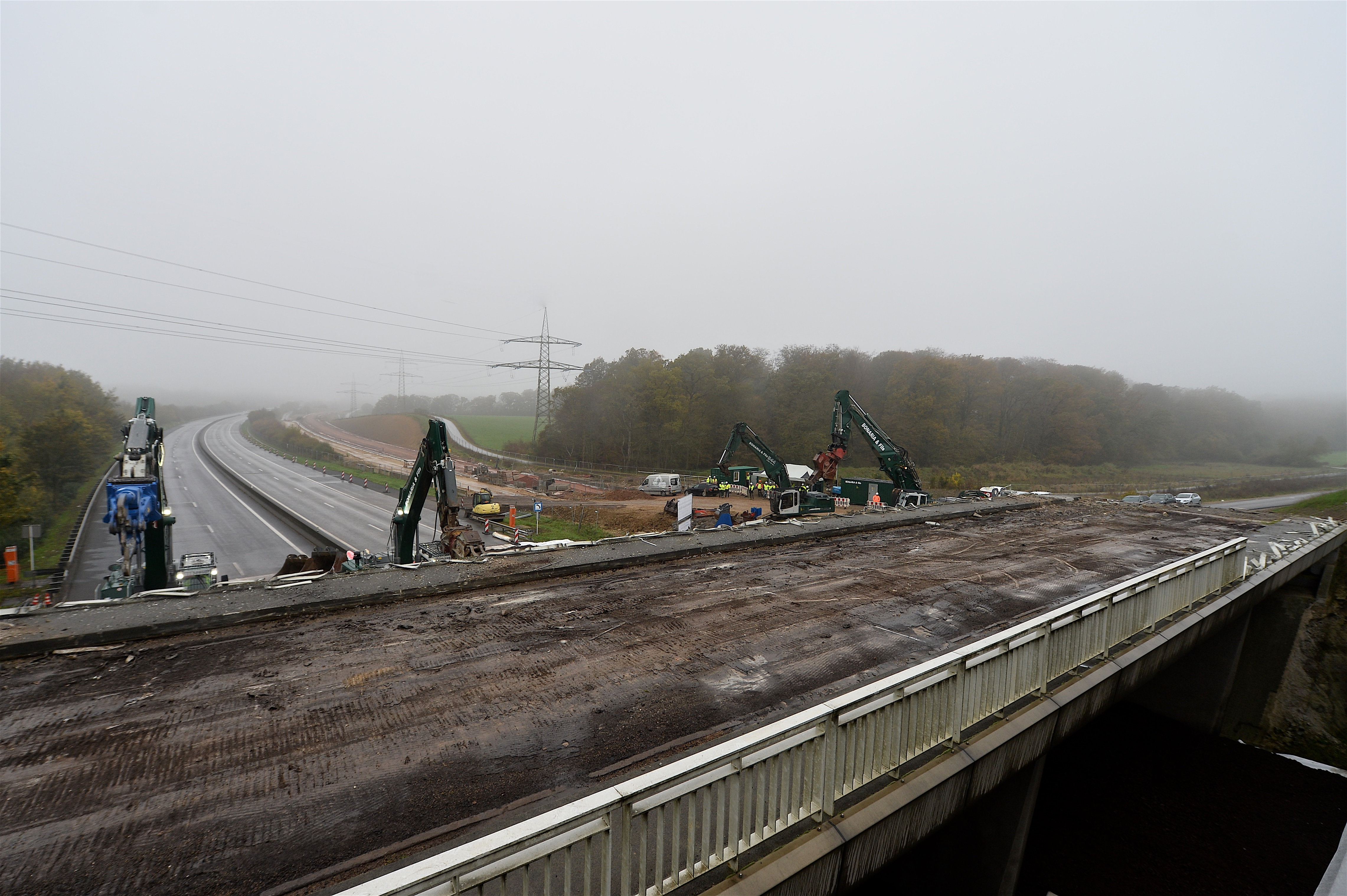 Travaux de démolition du pont sur l’A3 entre Kockelscheuer et B