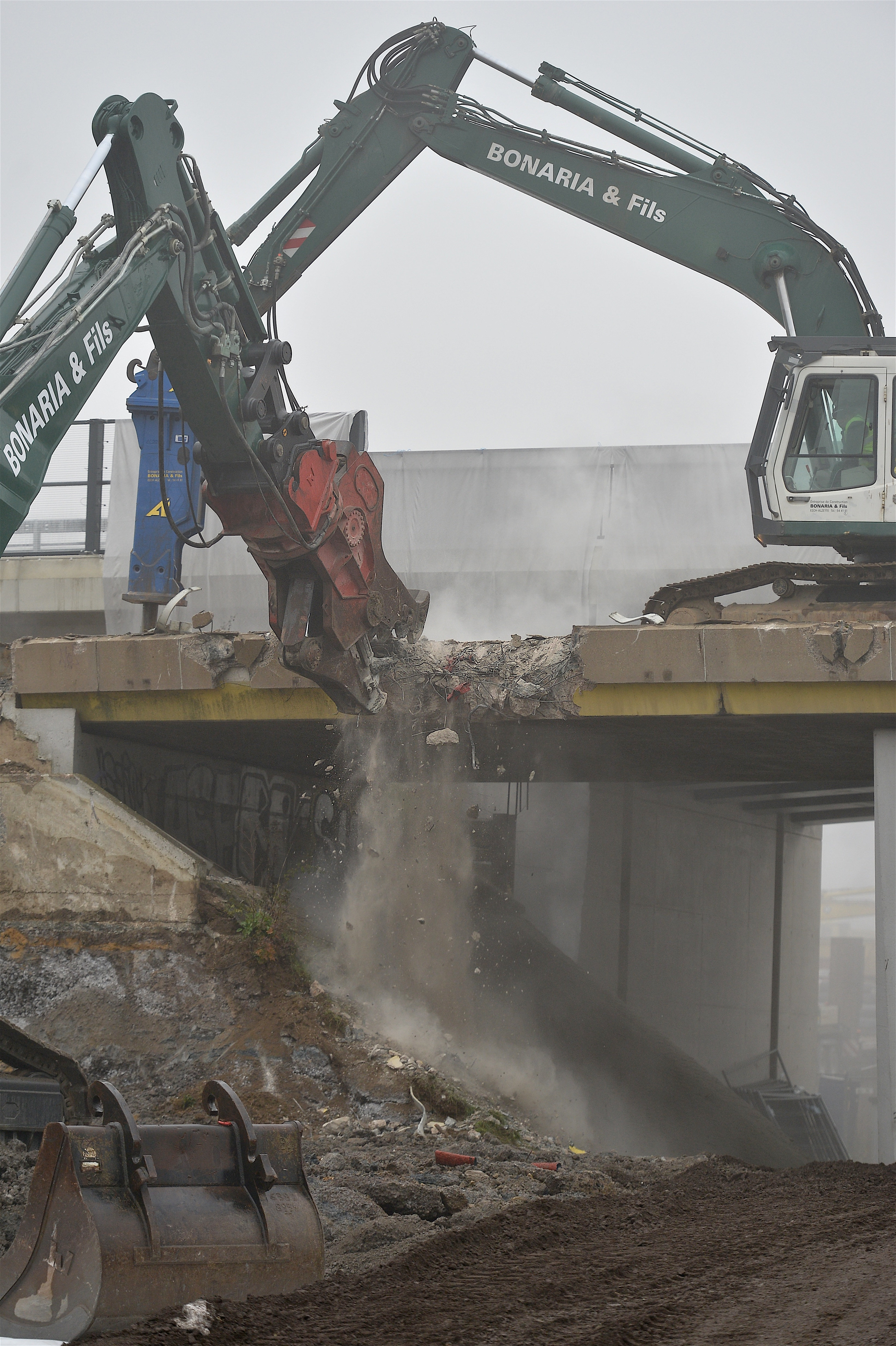 Travaux de démolition du pont sur l’A3 entre Kockelscheuer et B