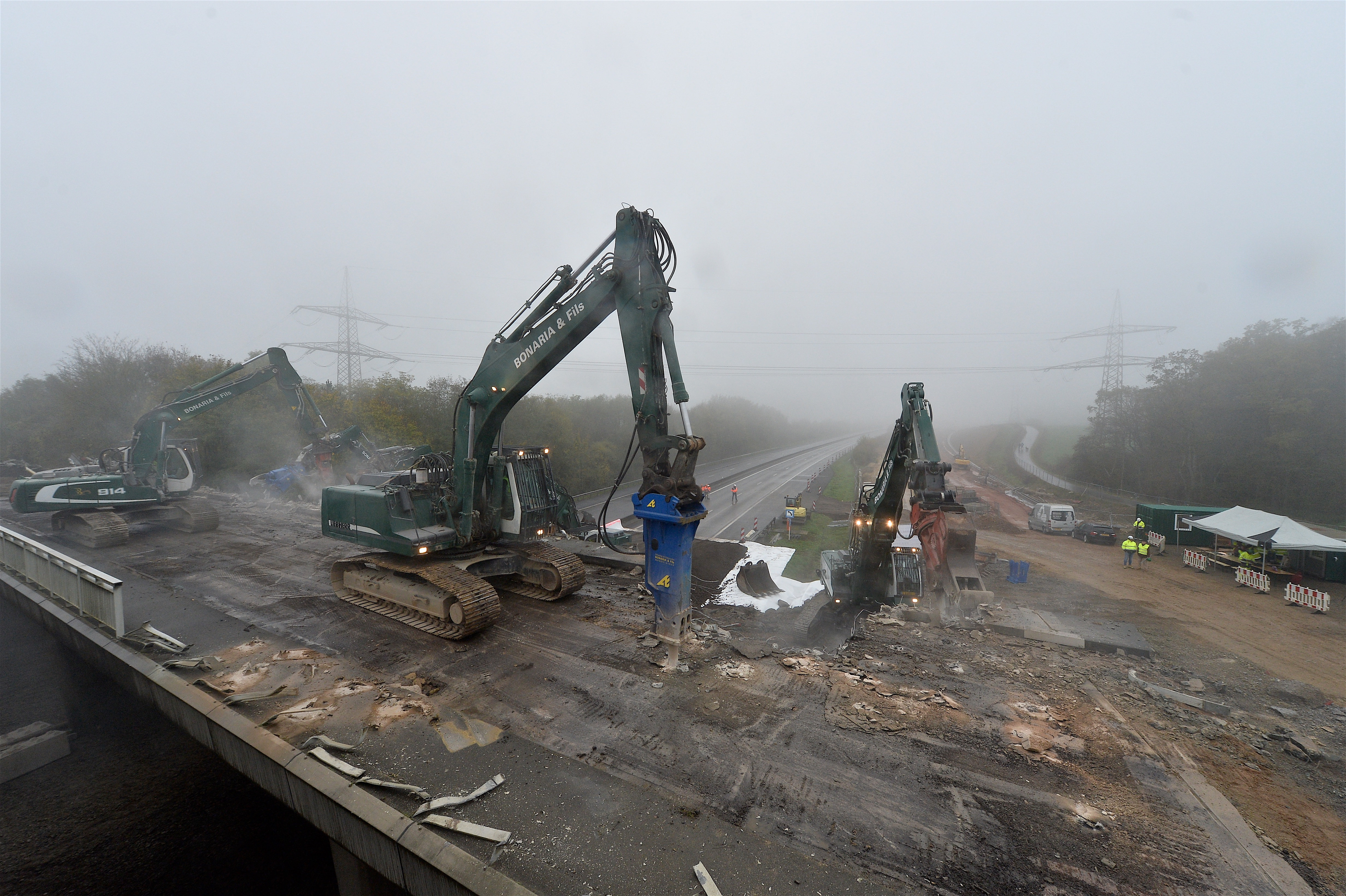 Travaux de démolition du pont sur l’A3 entre Kockelscheuer et B